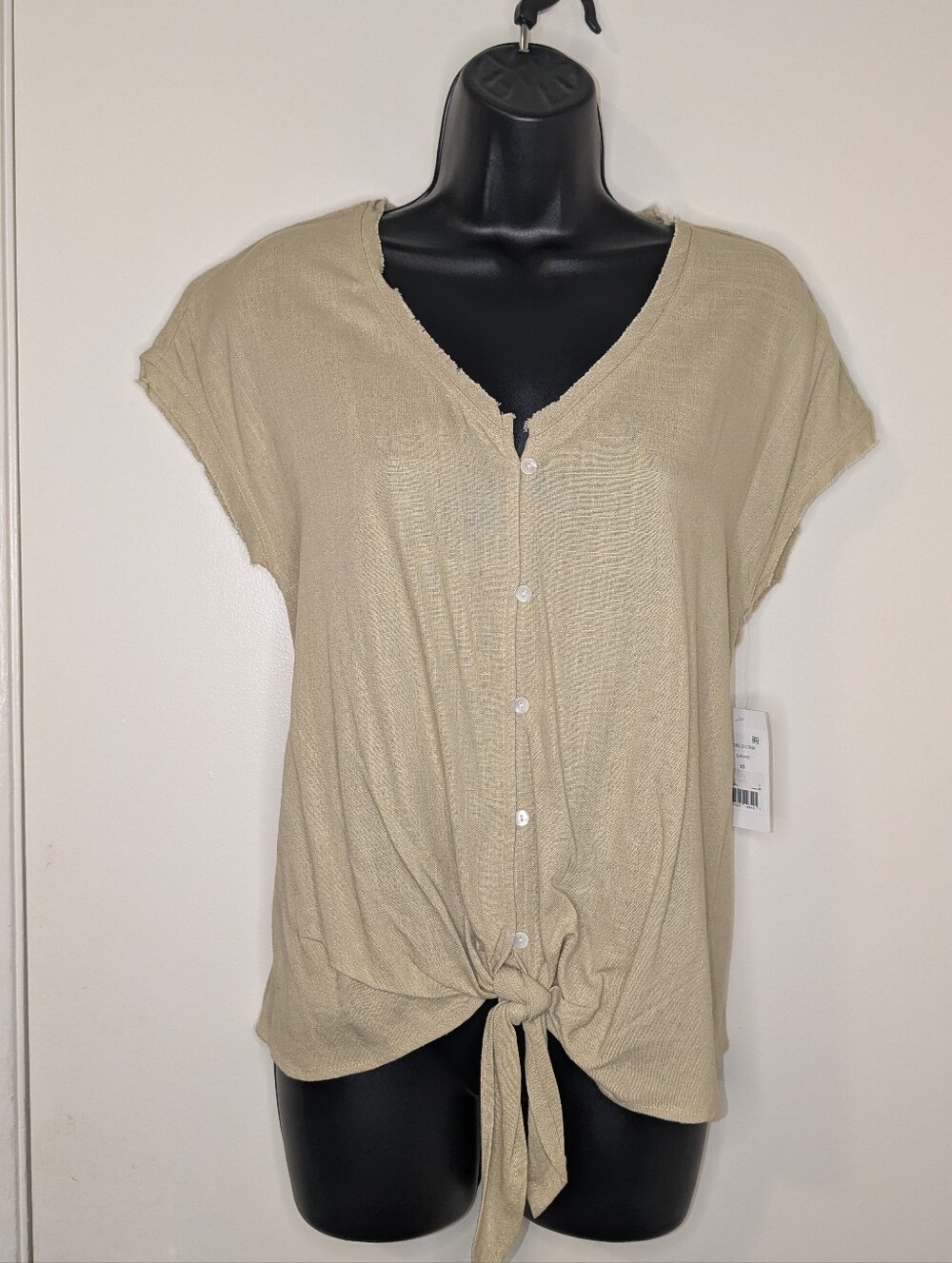 89th + Madison Linen Look Frayed Tie Front Button Blouse Top Tan Beige XS NWT